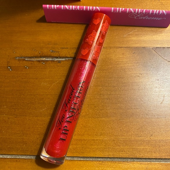 TOO FACED Limited Edition Lip Injection Extreme in Cinnamon Bears NIB - Picture 4 of 7